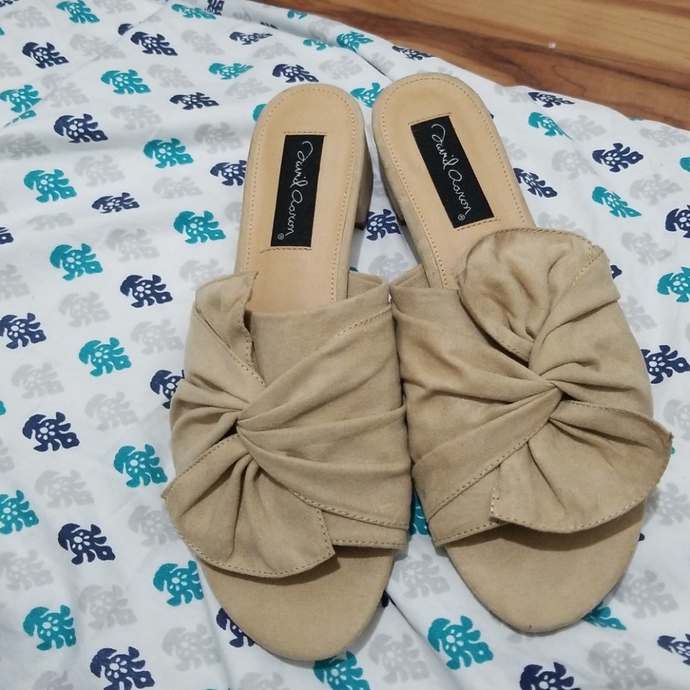 Women's david Aaron sandals